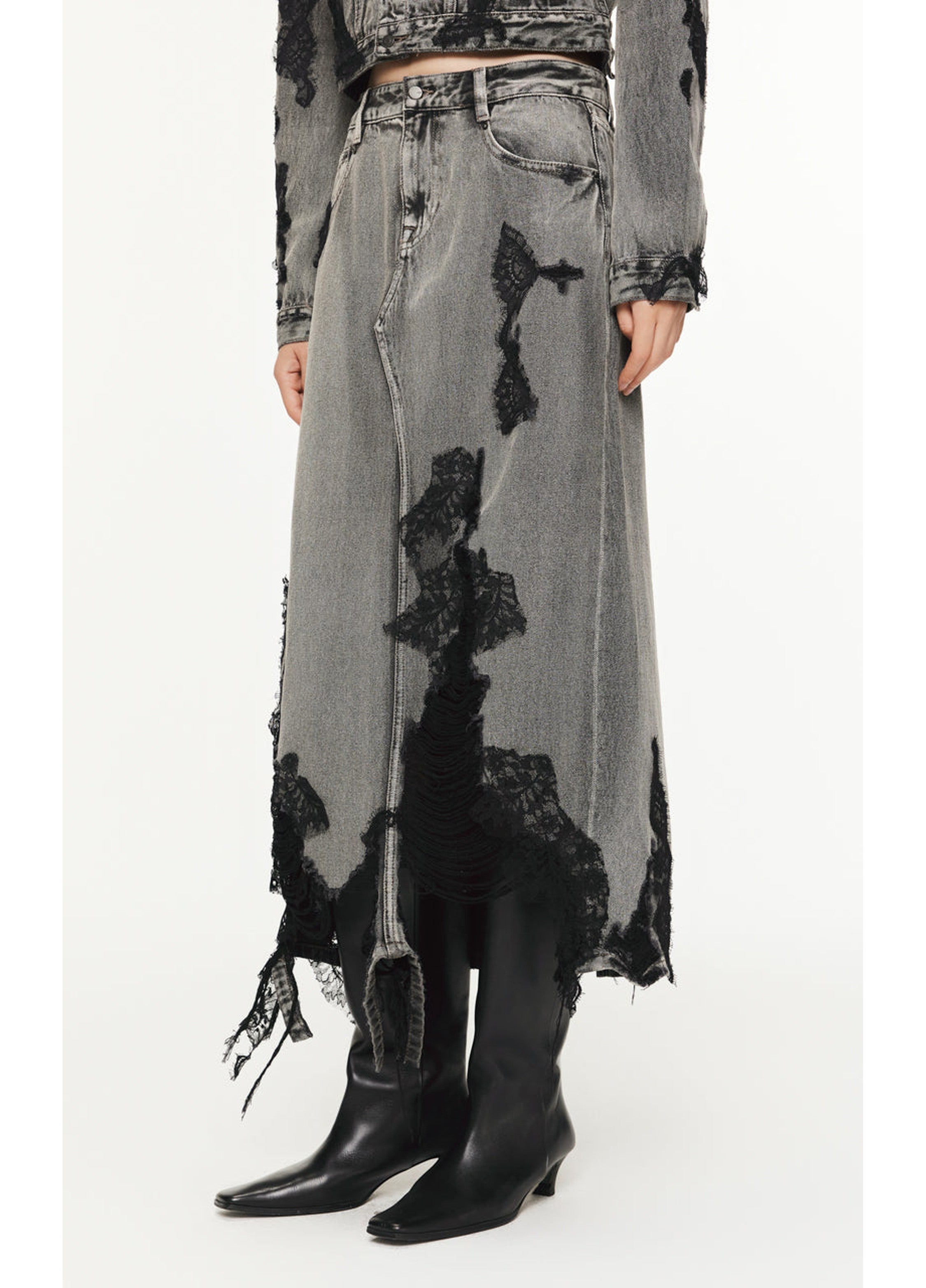 Spitzenpatchwork-Rock in H-Form