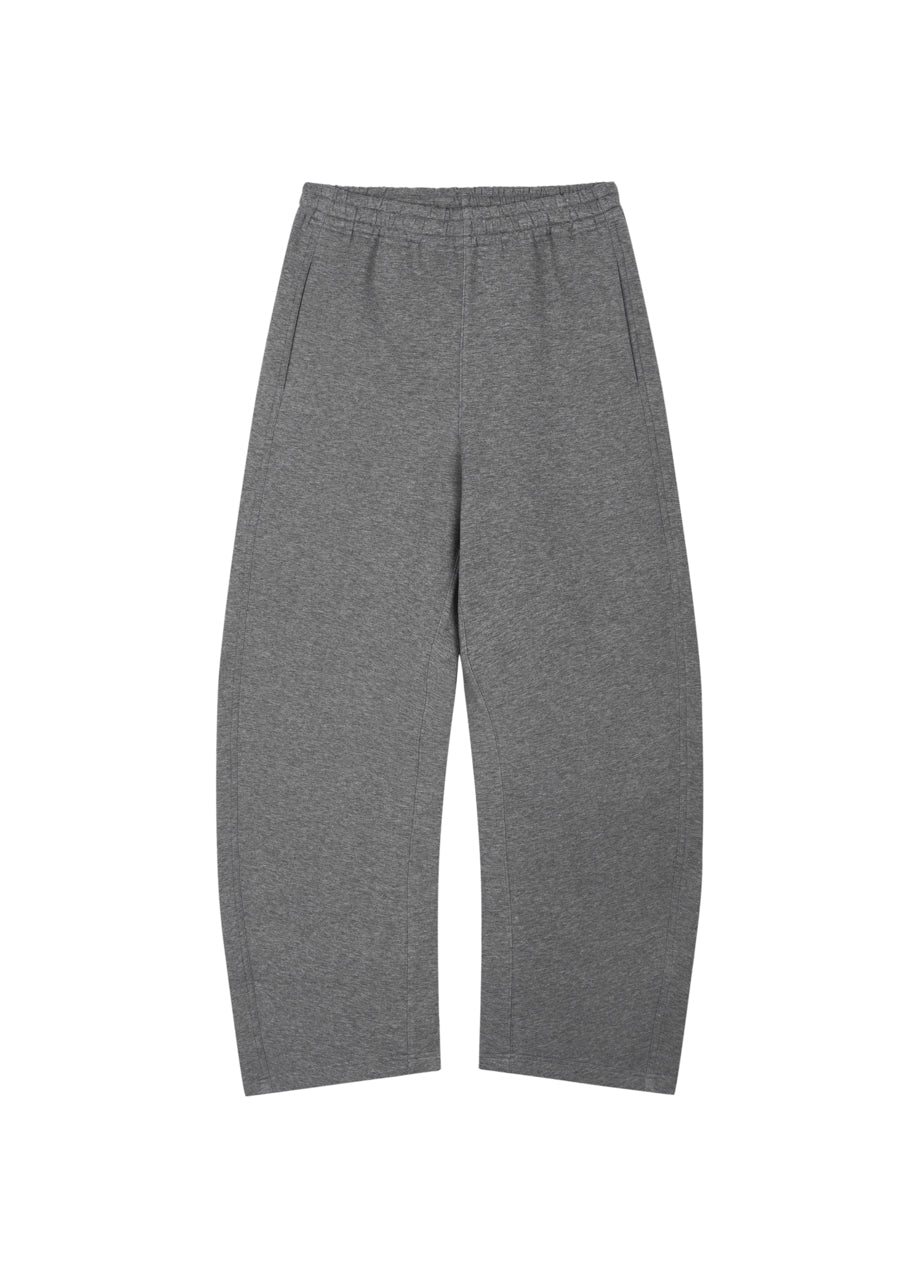 lockere, geschwungene Freizeithose