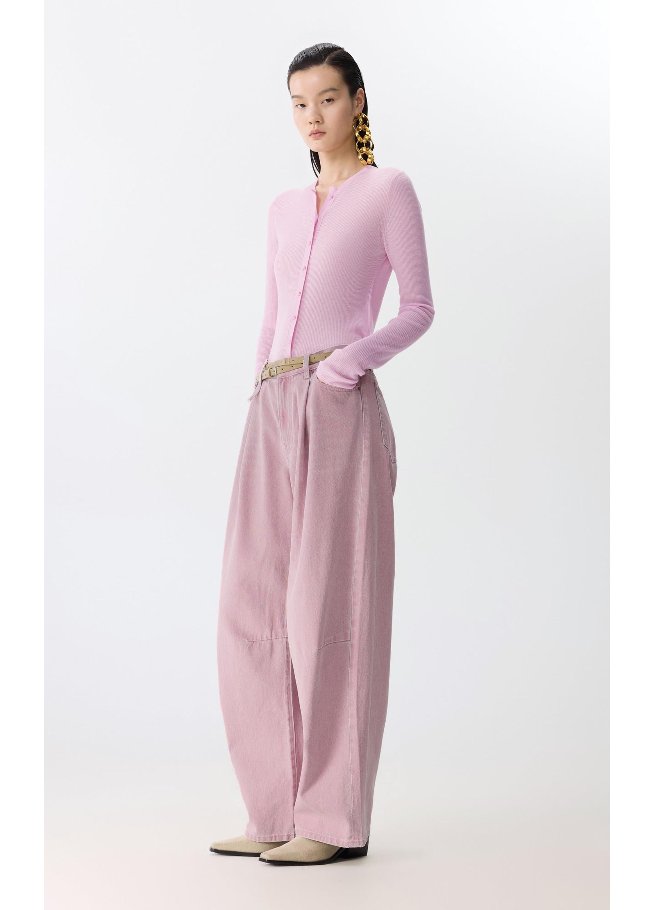 Jeans mit geradem Bein und umgeschlagenem Saum