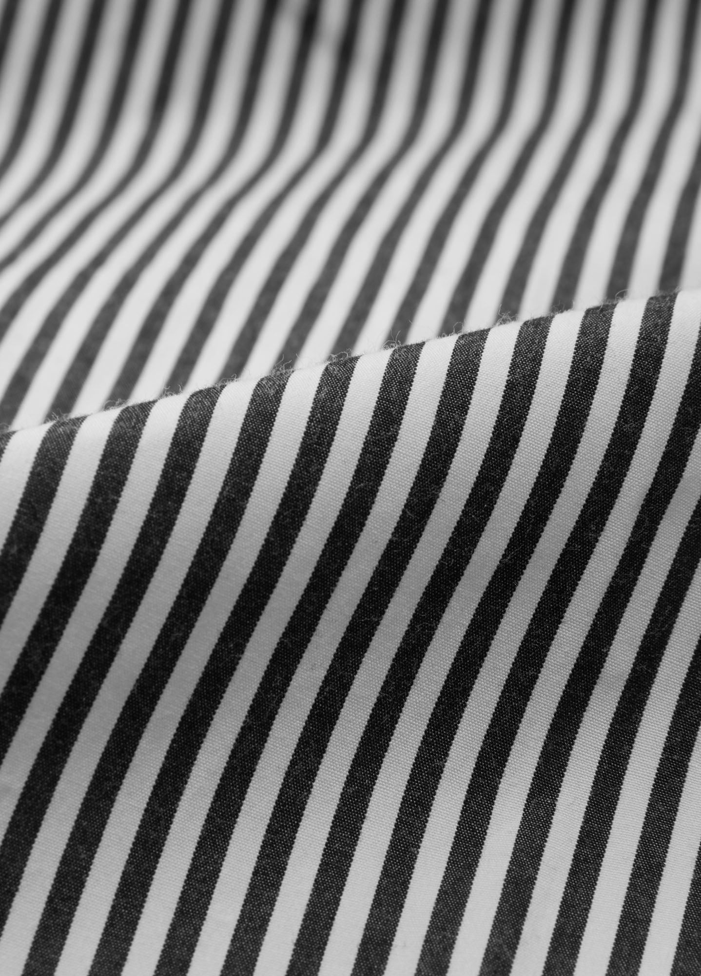 Übergroßes Faltenhemd